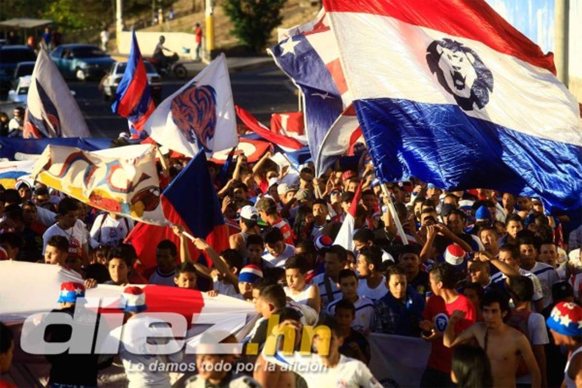 Ambiente en Tegucigalpa con el Olimpia-Herediano