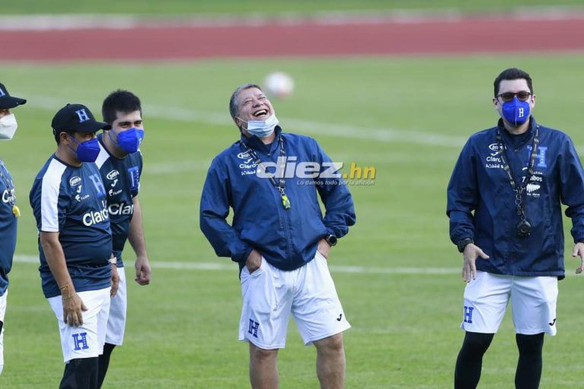 ¡Broma a Sacaza y risas! Así fue el primer entreno de la Selección Honduras para la triple fecha eliminatoria