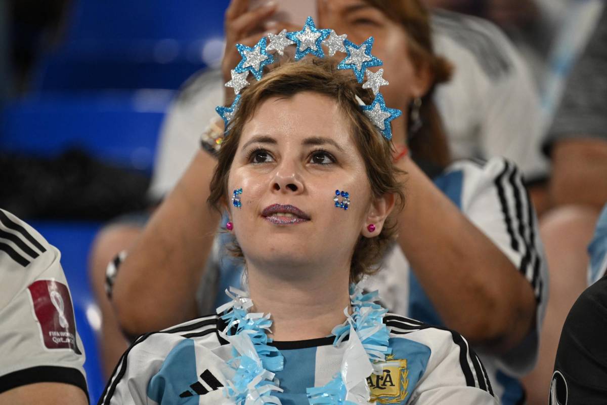 La hermosa qatarí apoyando a Argentina, la despampanante mexicana y las bellas damas de Arabia Saudita