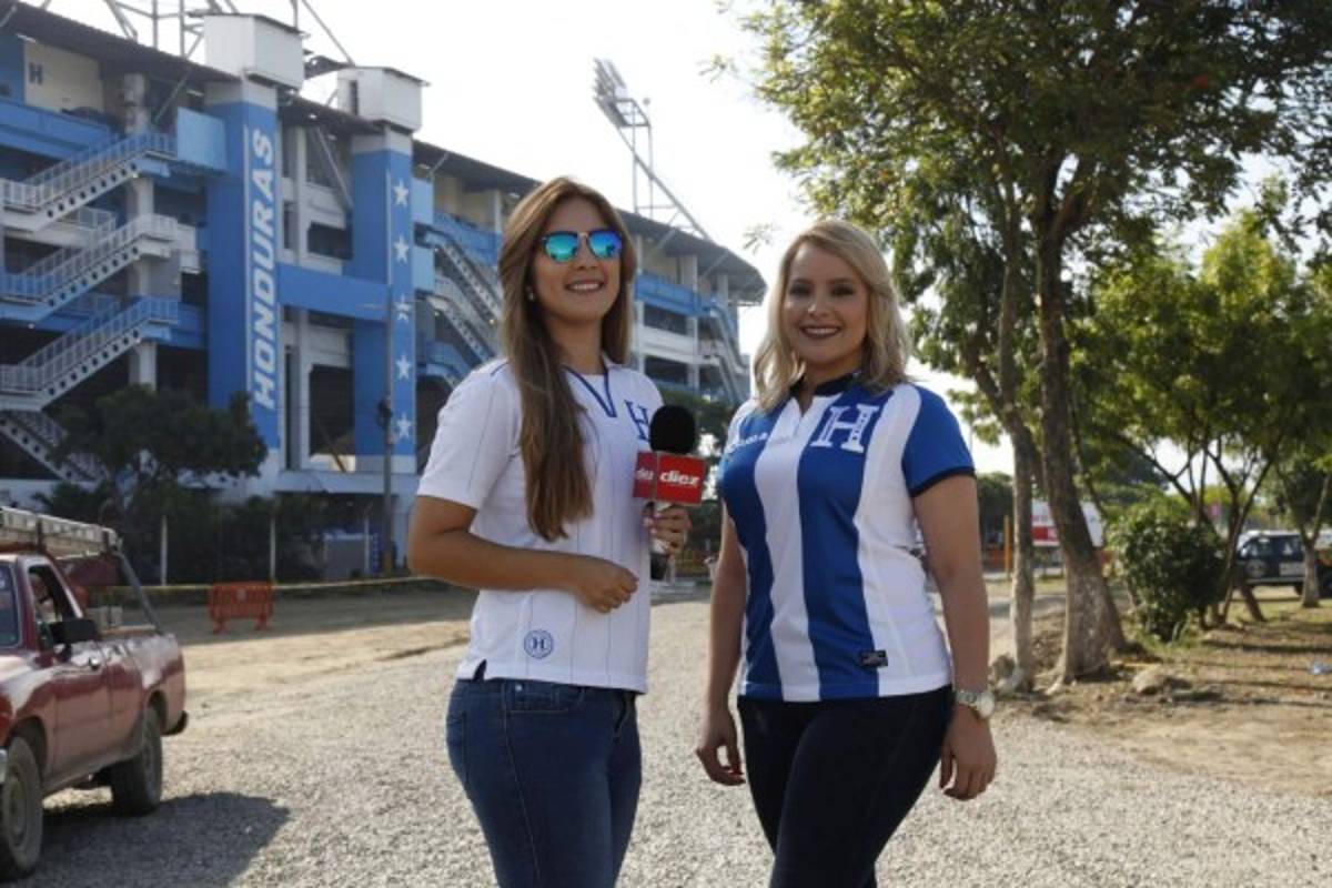 Ellas son las infartantes chicas que engalanaron el Honduras vs Panamá