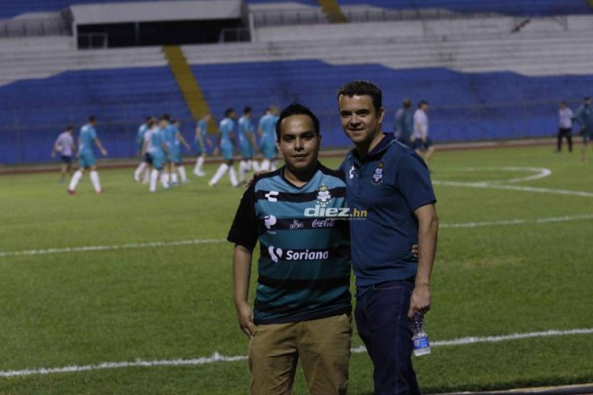 Sonrisas, concentración y un hondureño en entreno del Santos Laguna en el Olímpico