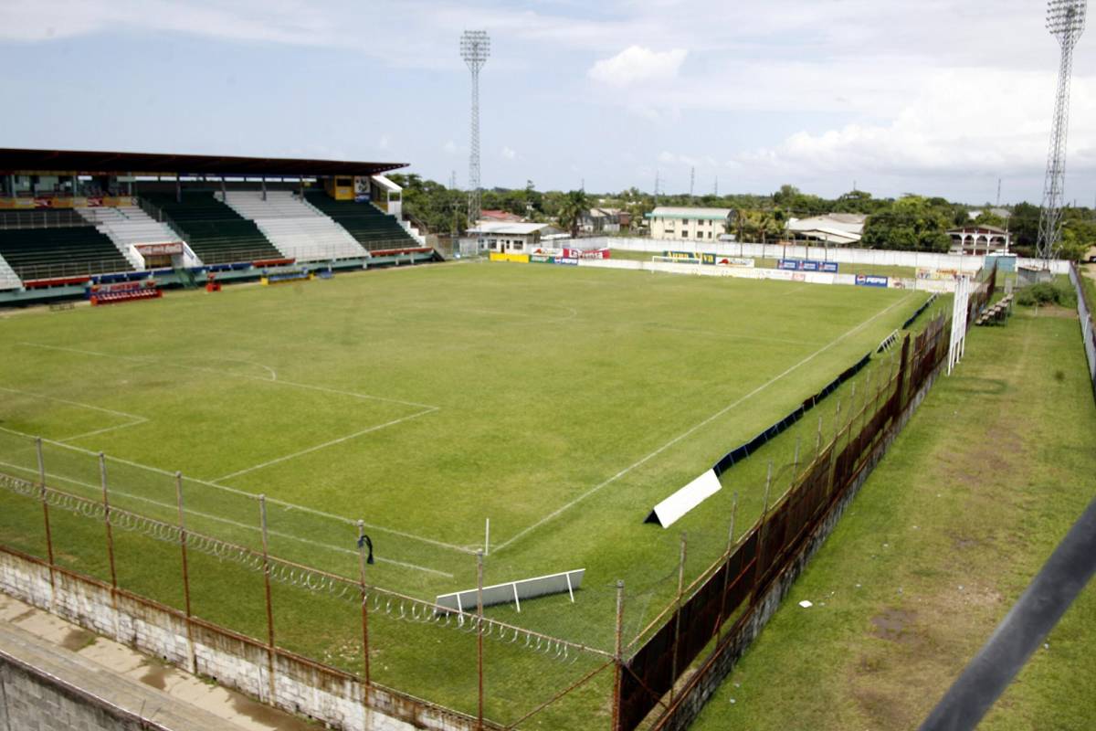 ¿Dónde jugarán Olimpia y Motagua tras el cierre del Chelato Uclés? Los estadios alternativos de los equipos de la Liga Nacional