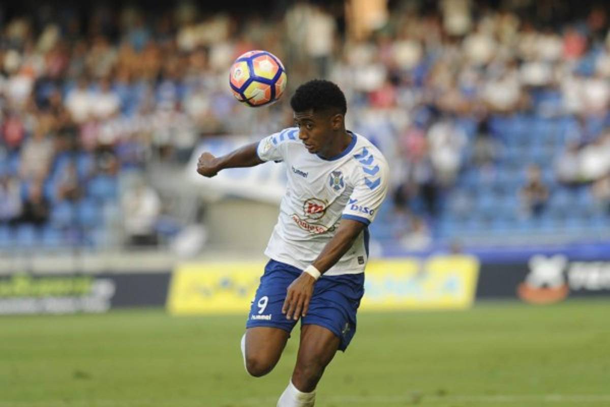 Así ha sido la evolución de 'Choco' Lozano, el nuevo jugador del Barcelona B