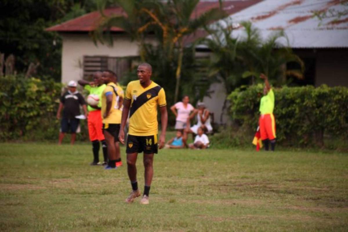 Marvin Chávez revive sus mejores tiempos haciendo fútbol en Sambo Creek