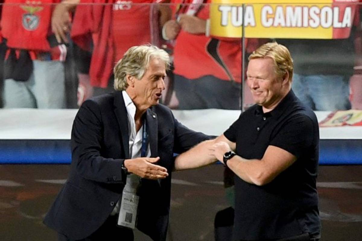 Descalabro catalán: Las caras de Koeman, la foto de Depay; Piqué, abatido en el Benfica-Barcelona