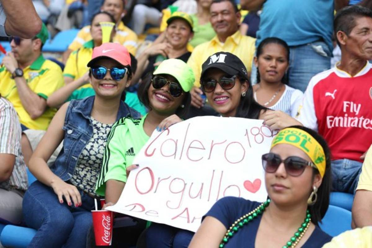 ¡Espectacular ambiente en el Olímpico por la final de Ascenso en Honduras!