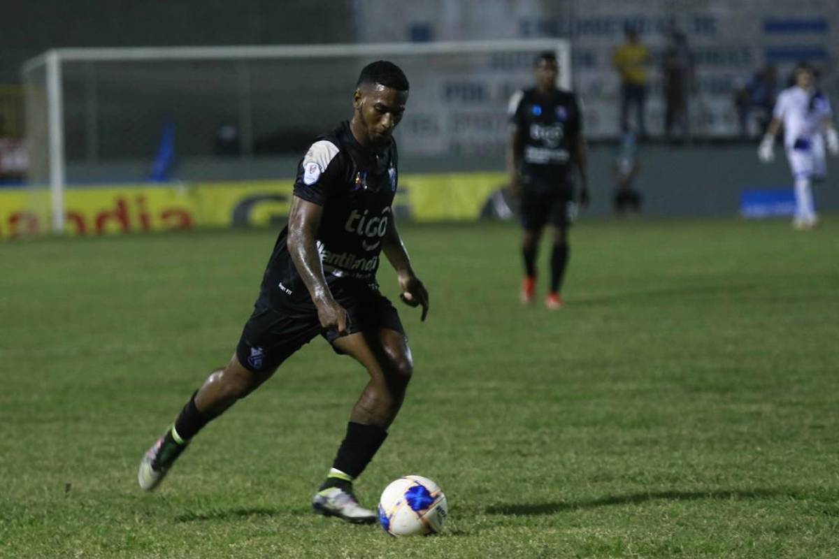 20 futbolistas que hace poco los mirabas en Liga Nacional de Honduras y ahora no se sabe nada de ellos