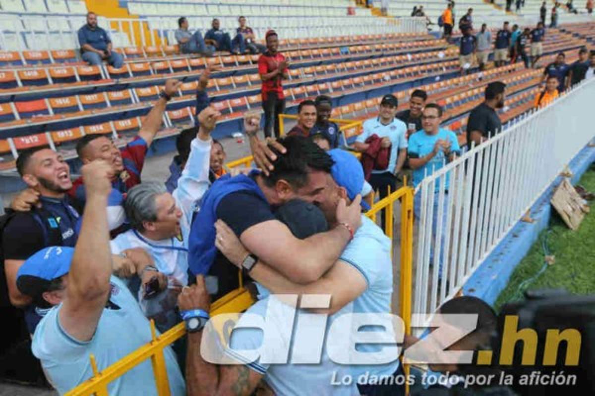 ¡Agarren a ese ciclón! Así festejó Motagua la eliminación del Olimpia