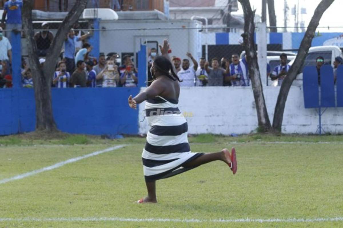 ¡La Ceiba está de fiesta y 'La More' se roba el show en la celebración del título de Victoria!