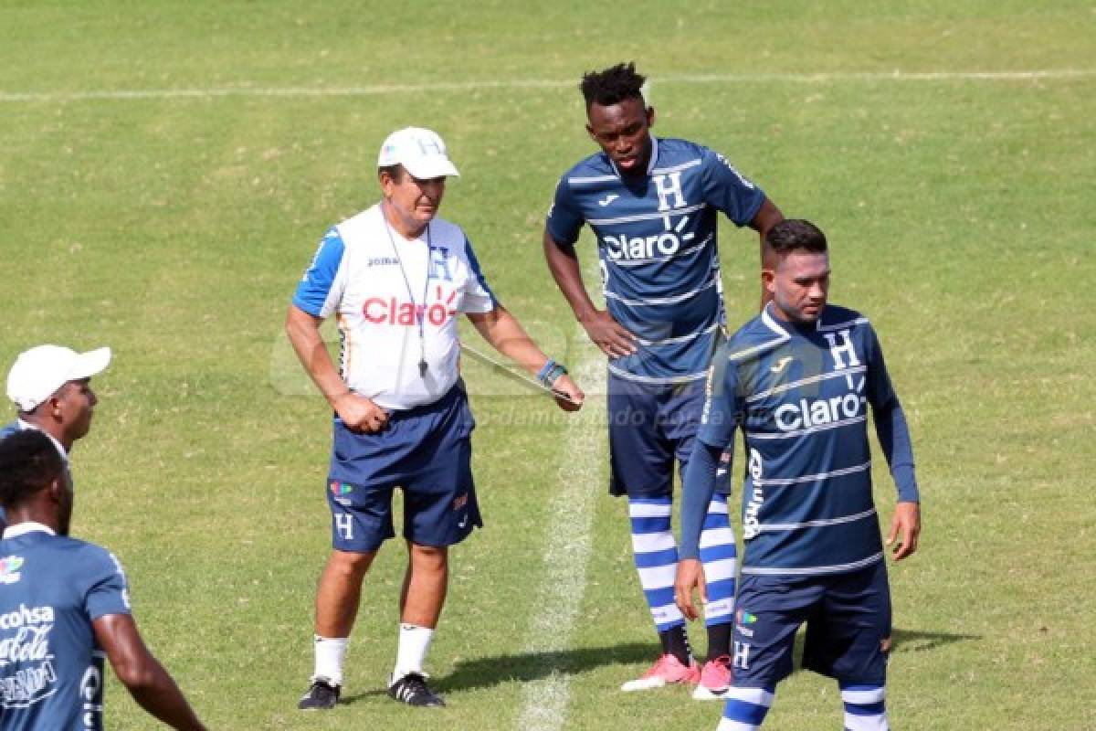 Caras pintadas y rostros optimistas en la Selección de Honduras