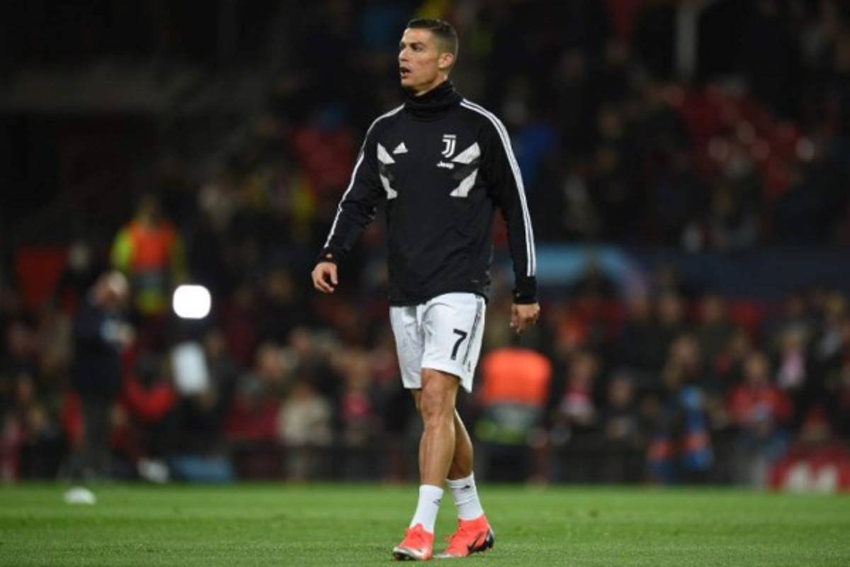 Efecto Cristiano: Así fue el enorme recibimiento del portugués en Old Trafford