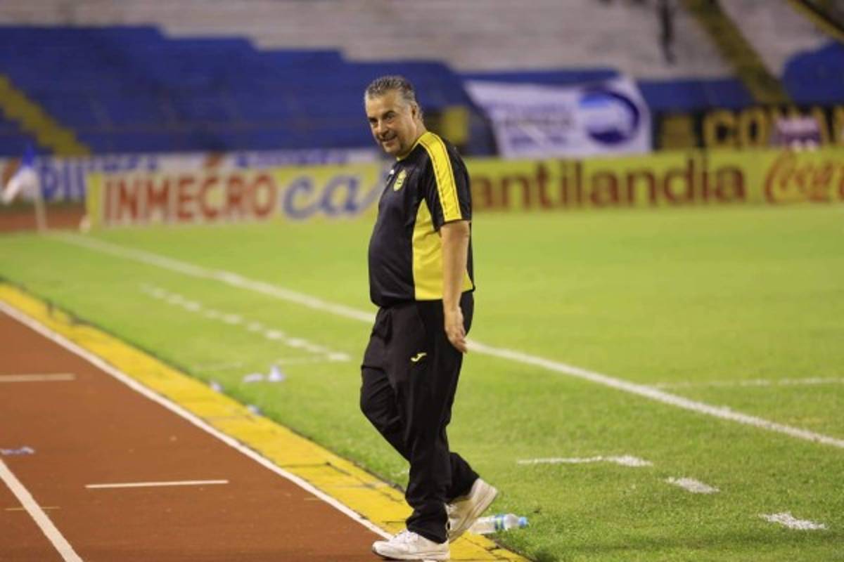 Mercado: Luis Garrido sin equipo, Maidana logra acuerdo y Héctor Castellanos es noticia