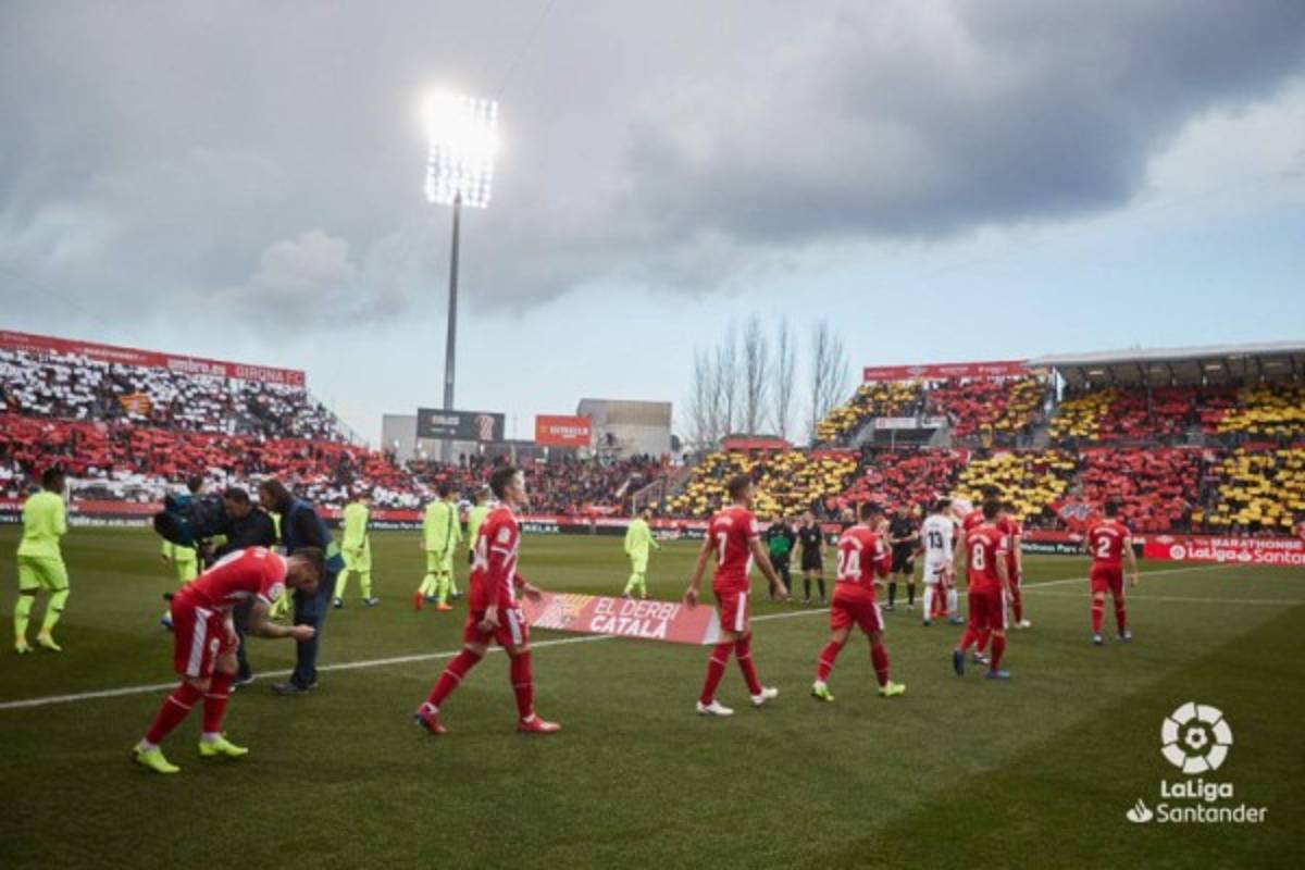 No viste en TV: El lamento de Suárez, Messi cambia camisa y el ambientazo en Montilivi