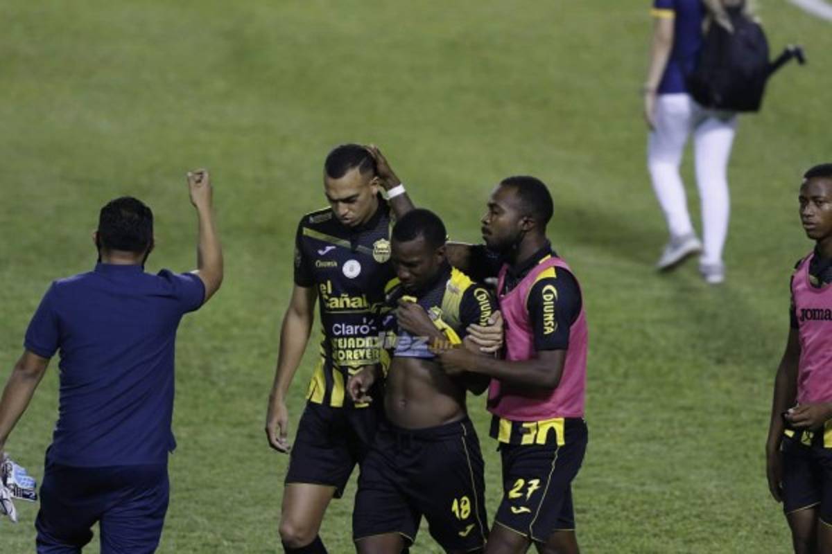 Júbilo y llanto en el estadio Olímpico: Darixon Vuelto se descontroló y rompió en llanto en Real España