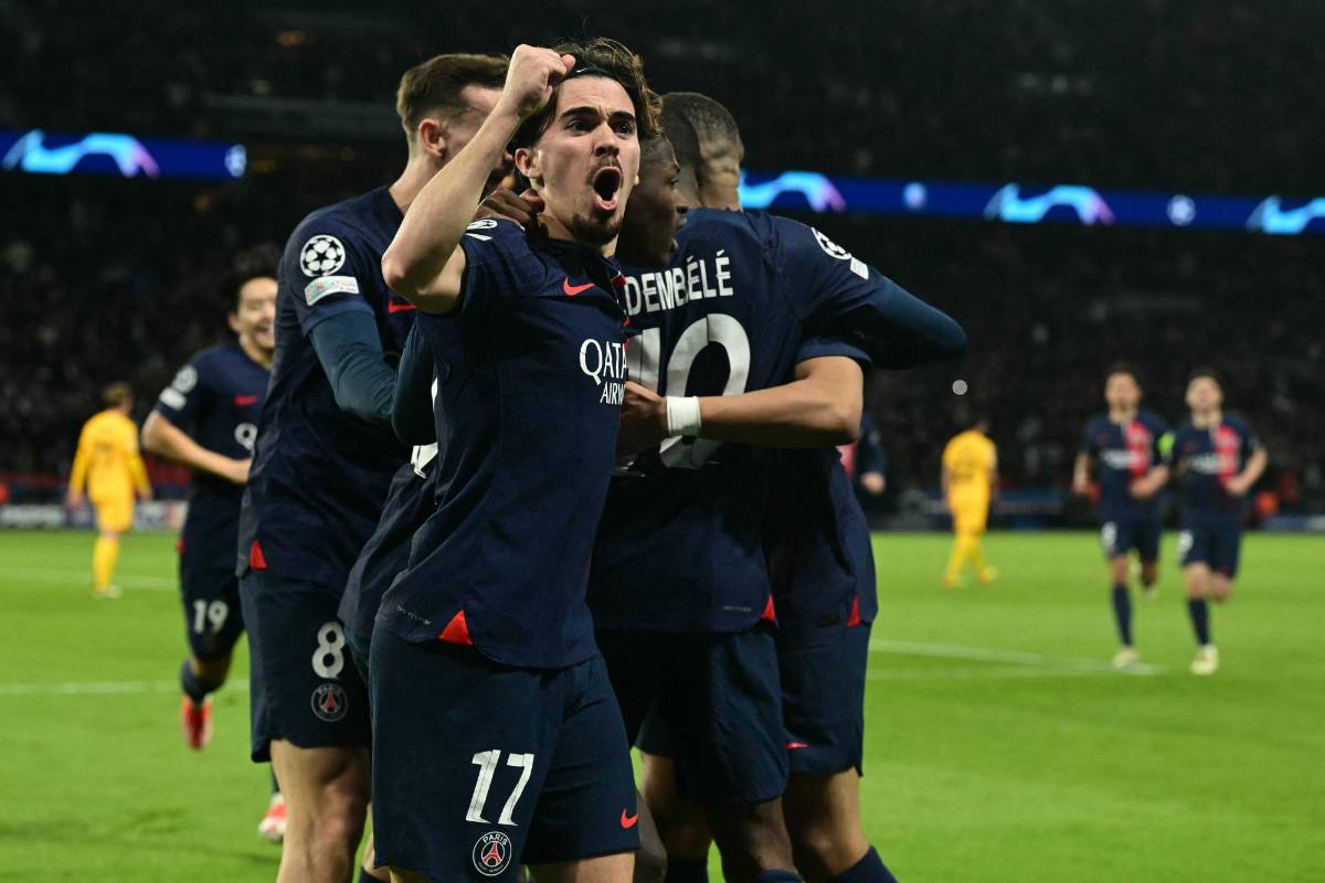 La burla del Barcelona al PSG, el enojo de Mbappé y Keylor con sus compañeros; Atlético perdona al Borussia en la Champions