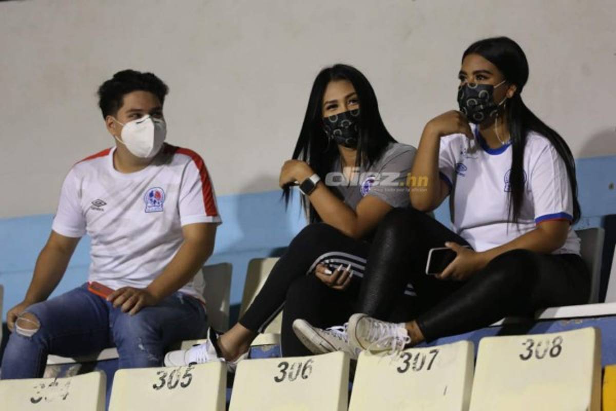 La hermosa 'colocha' que cautivó La Ceiba, reencuentro de figuras y el irrespeto a medidas de bioseguridad