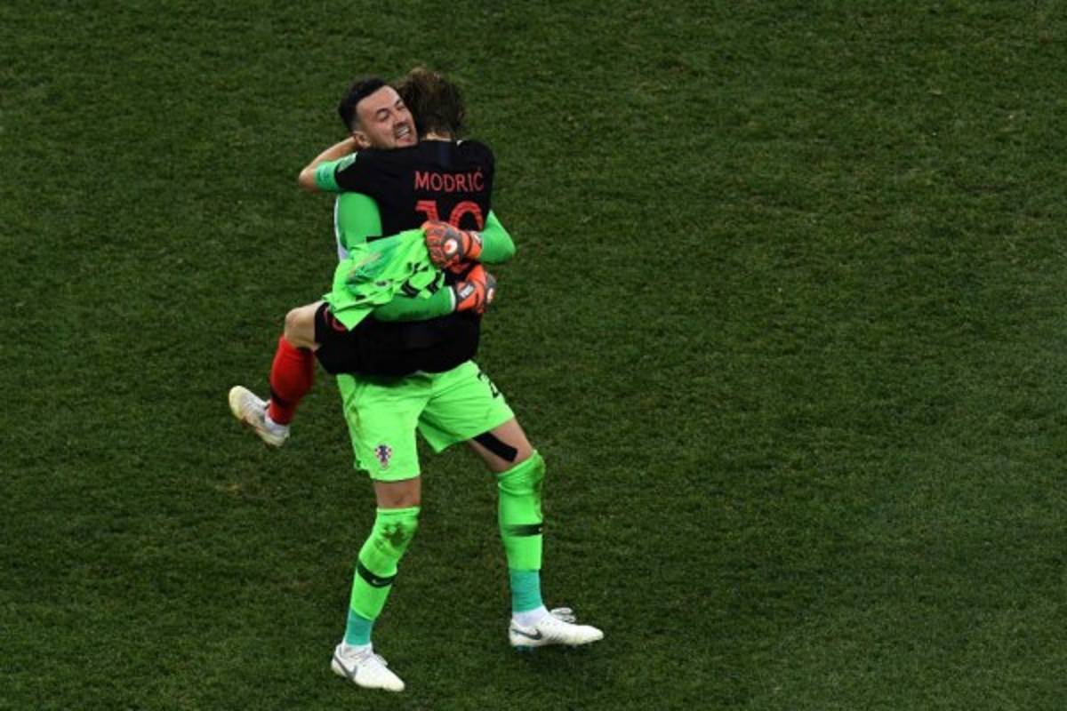 No se vio en TV: El beso a Rakitic, el desahogo de Modric y la eufórica celebración croata