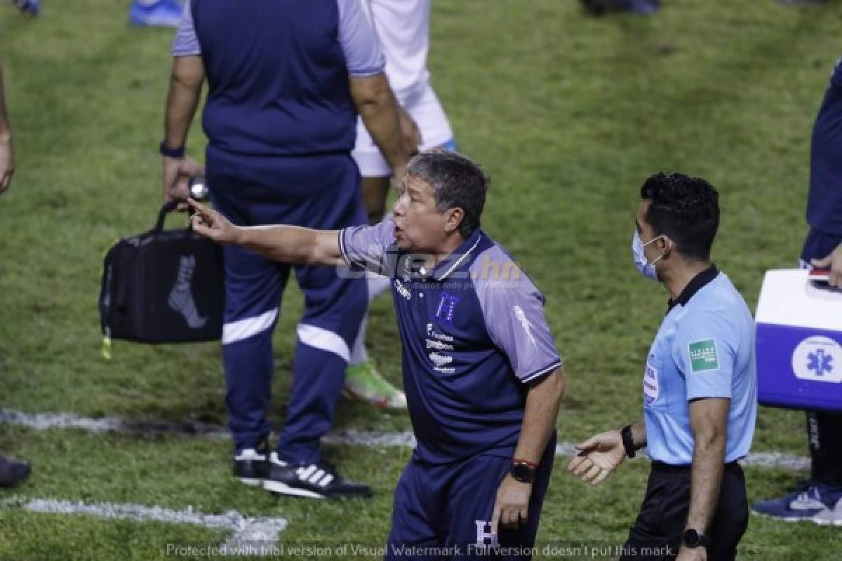 La noche que pintaba como fiesta y terminó en una pesadilla para 'Bolillo' Gómez en su debut con Honduras