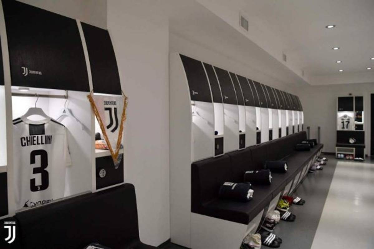 Así recibieron a Cristiano Ronaldo en su primer juego con la Juventus en el Allianz Stadium