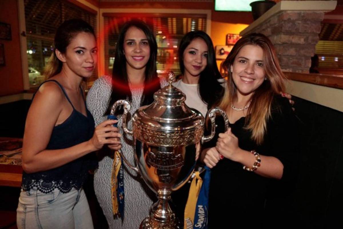 Conocé las novias y esposas de los seleccionados de Honduras