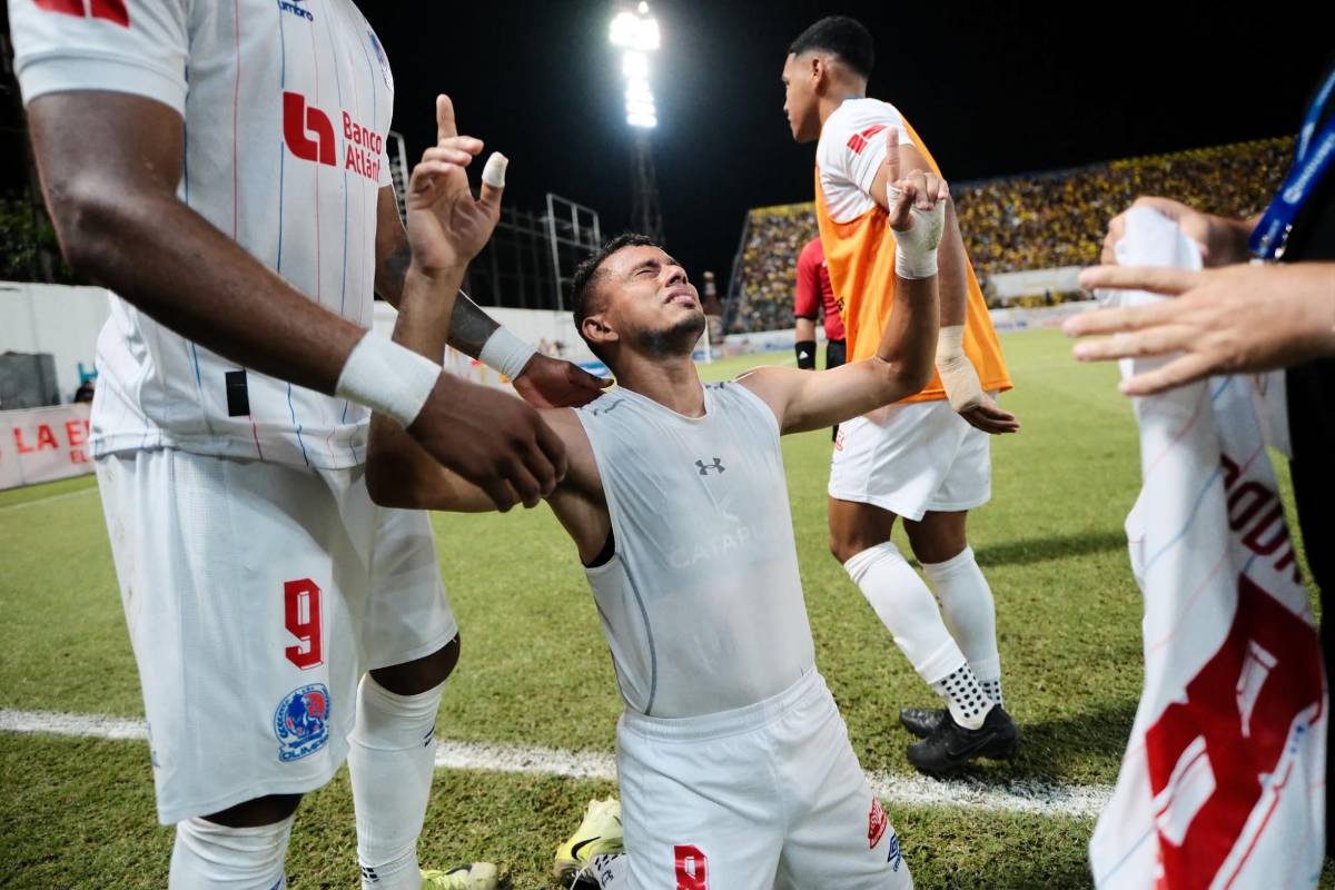 ¿Se metió una chica al partido? Las lágrimas de Edwin Rodríguez, el júbilo de Espinel, el desmayado y lo que hacía Nasralla