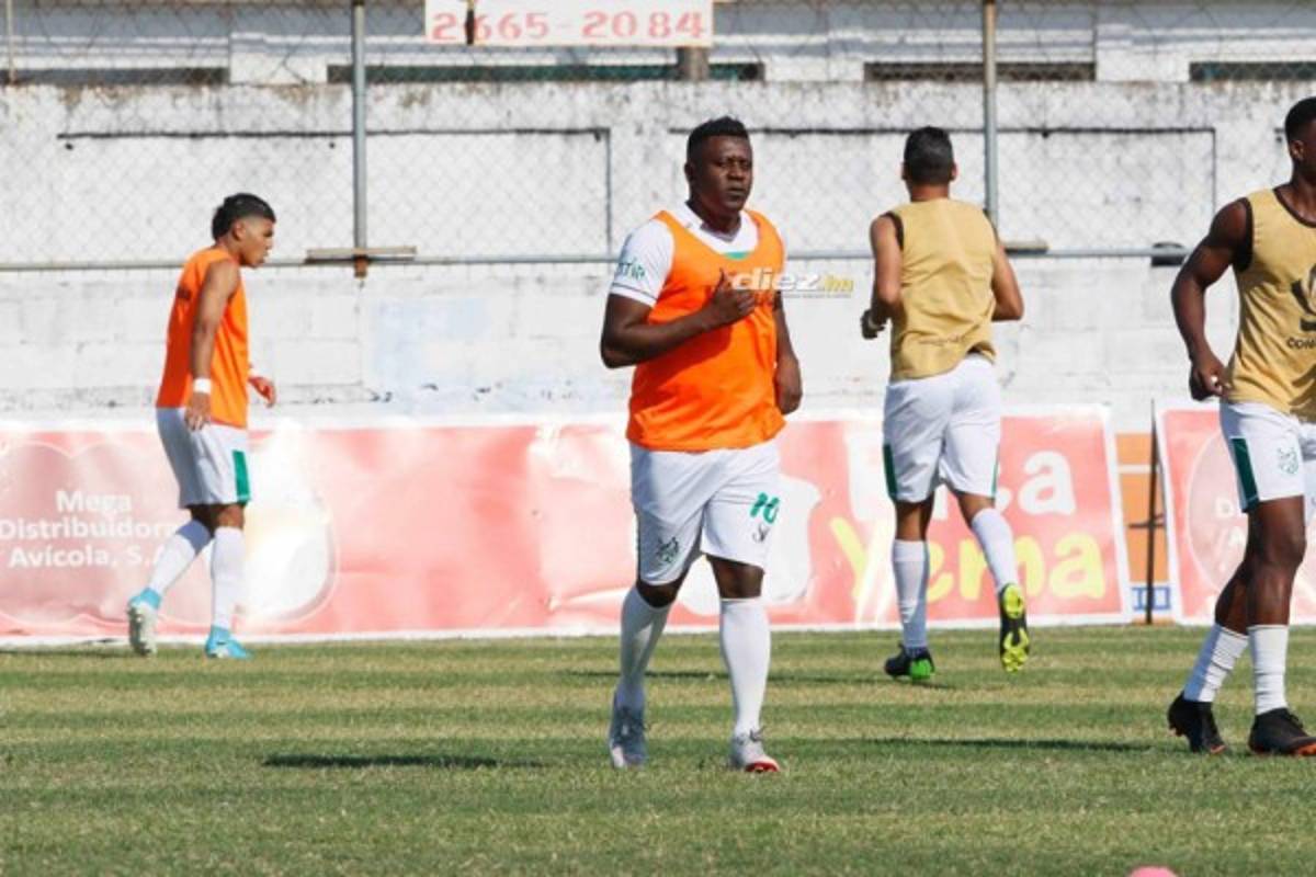 ¡Adiós capitán! Edgar Álvarez se despide del fútbol profesional con tremenda ovación