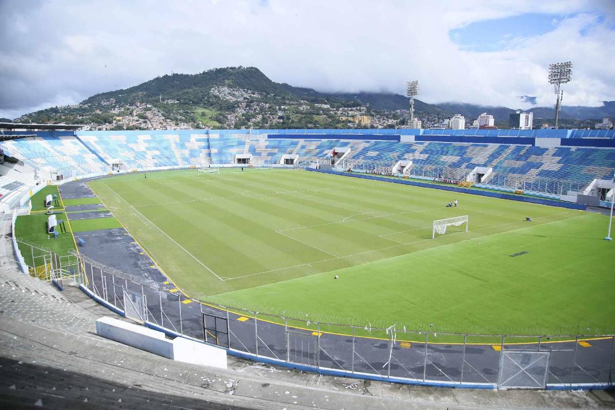 Así embellecen el Estadio Nacional para el Honduras - México: mantenimiento especial y los cambios en la cancha