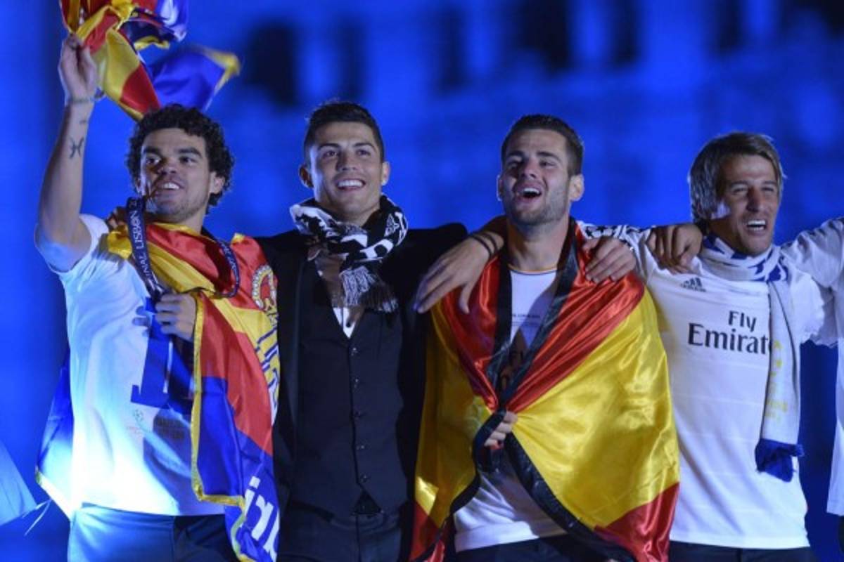 El Real Madrid celebra en la Cibeles
