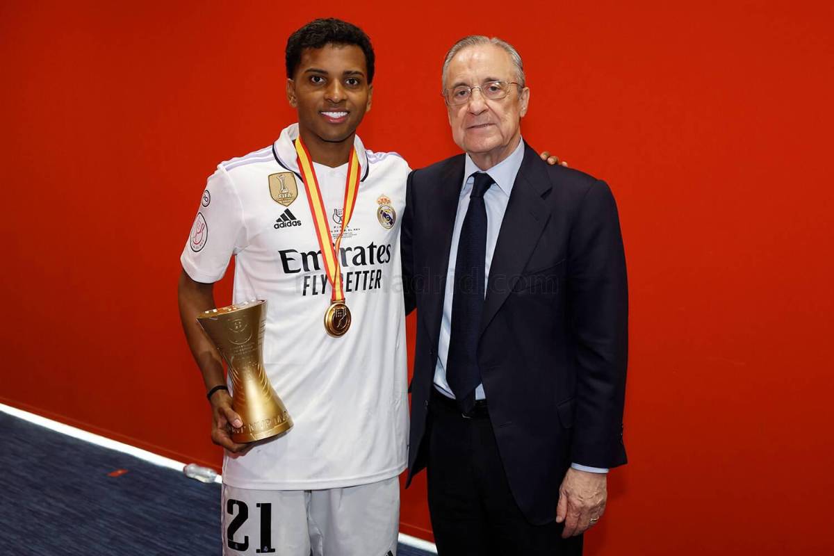 Una estrella del Real Madrid medita marcharse: el club prepara 140 millones por su reemplazo