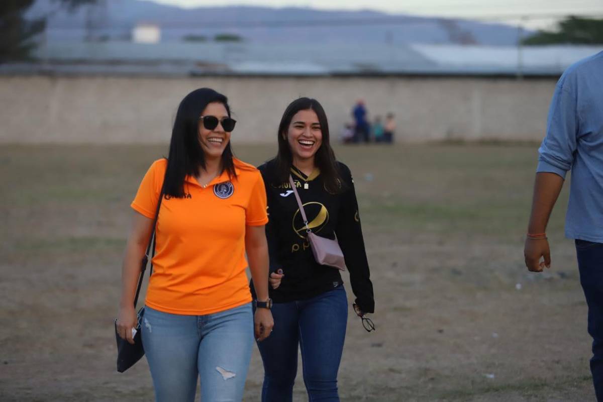 No se vio por TV: ¿Cómo salió la foto de Benguché? la hermosura motagüense y al desaparecido equipo que revivieron en Comayagua