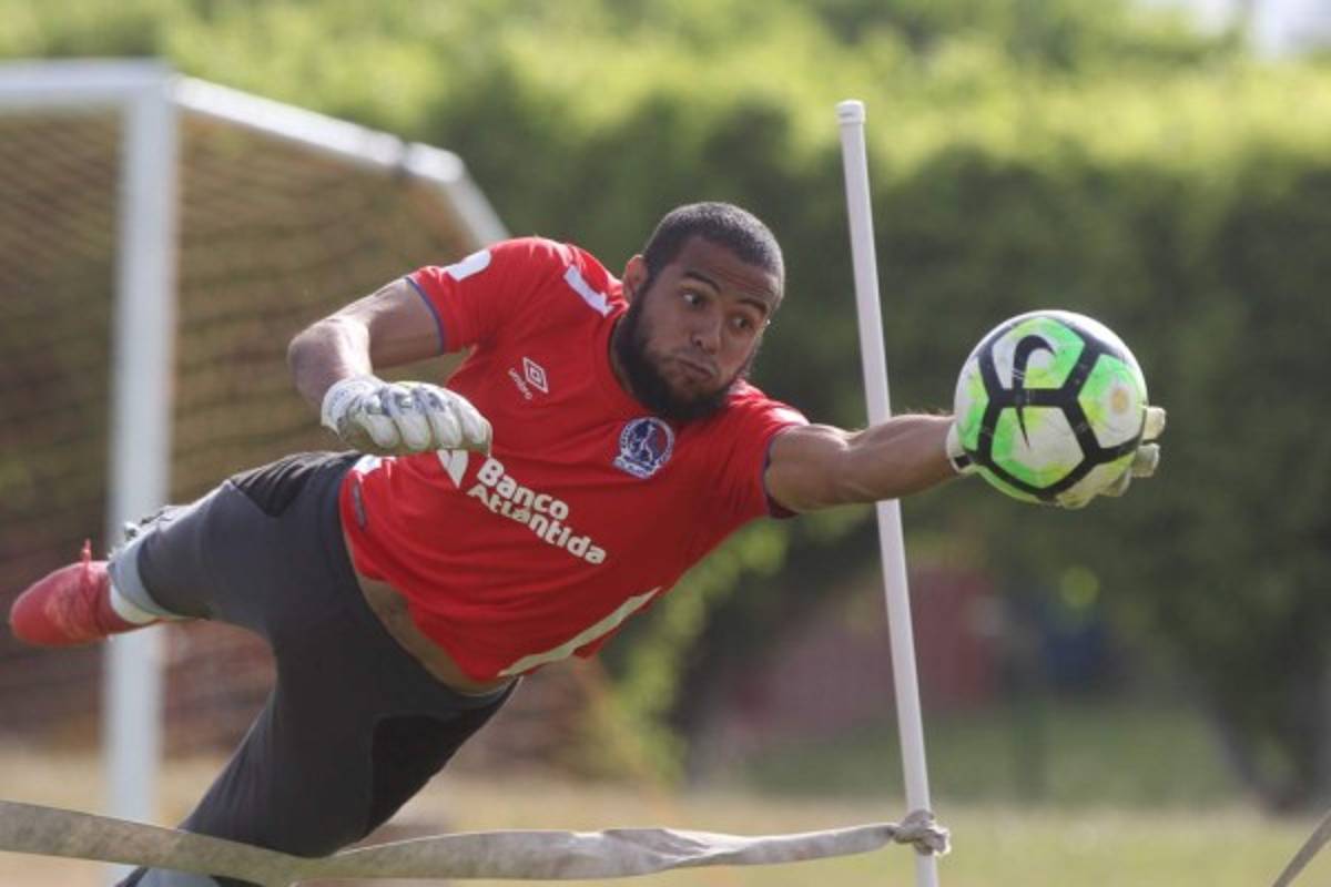 ¡Con los fichajes! El nuevo 11 del Olimpia de Keosseián para pelear por el título