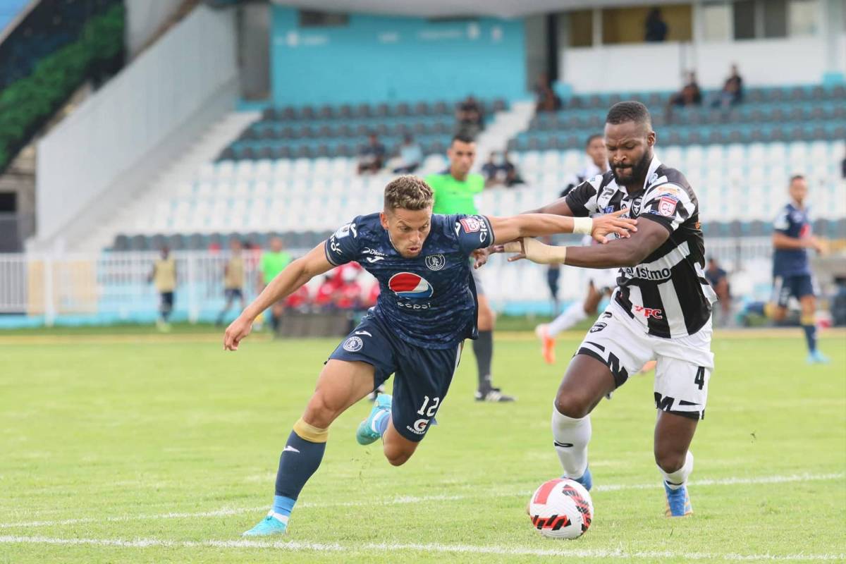 Hernán “Tota” Medina espera que en el partido de vuelta estén más finos al momento de definir