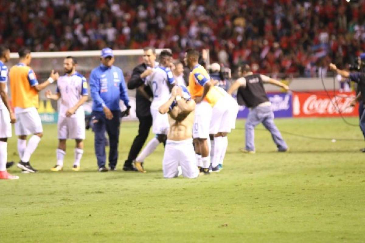 Las desgarradoras imágenes de los jugadores de Honduras en Costa Rica