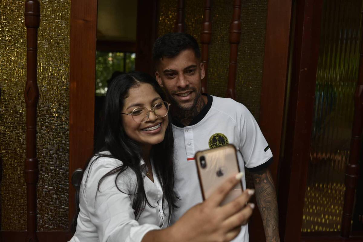 ¡Locura! La copa de Liga Concacaf causa furor en aficionados del Olimpia en San Pedro Sula