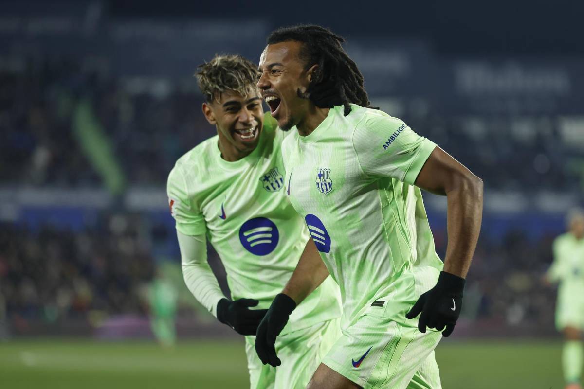 El penal no pitado a Koundé por el VAR, la manotada de Balde y el jugador del Barcelona que denunció insultos racistas