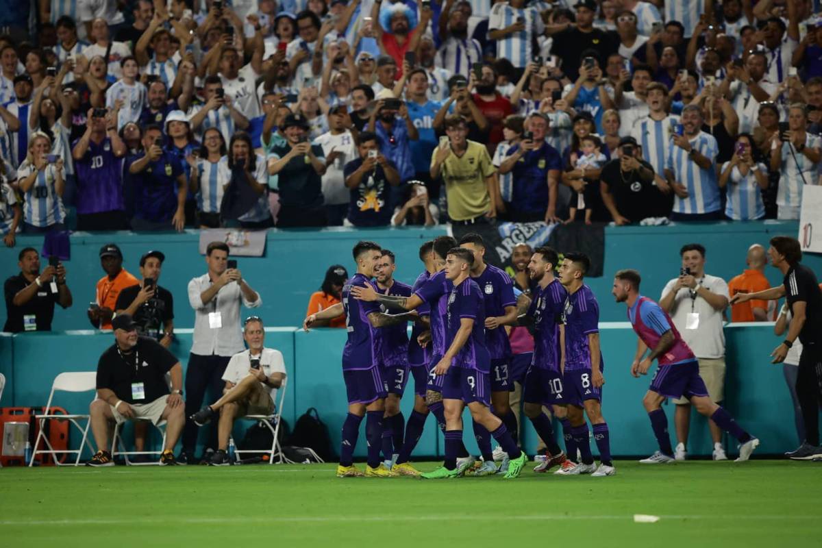 ¿Qué hizo Messi con la camiseta de la ‘H’? 15 cosas que pasaron en el amistoso Argentina - Honduras en Miami