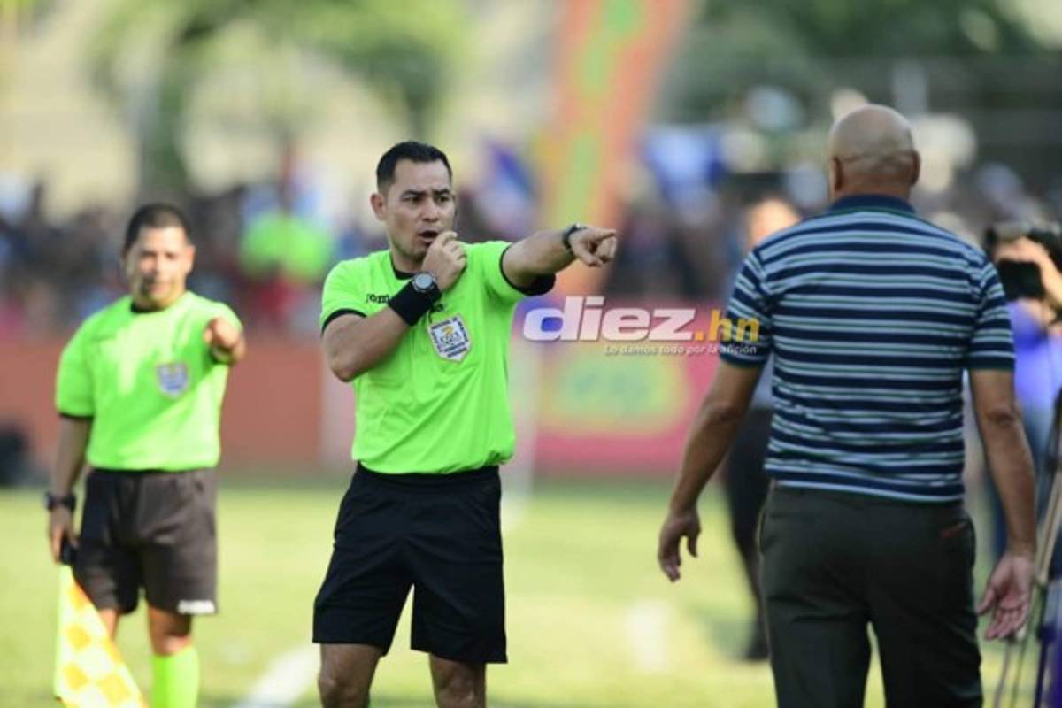 No viste en TV: Apasionado beso, sufrimiento de Elías Nazar y barra del Real España