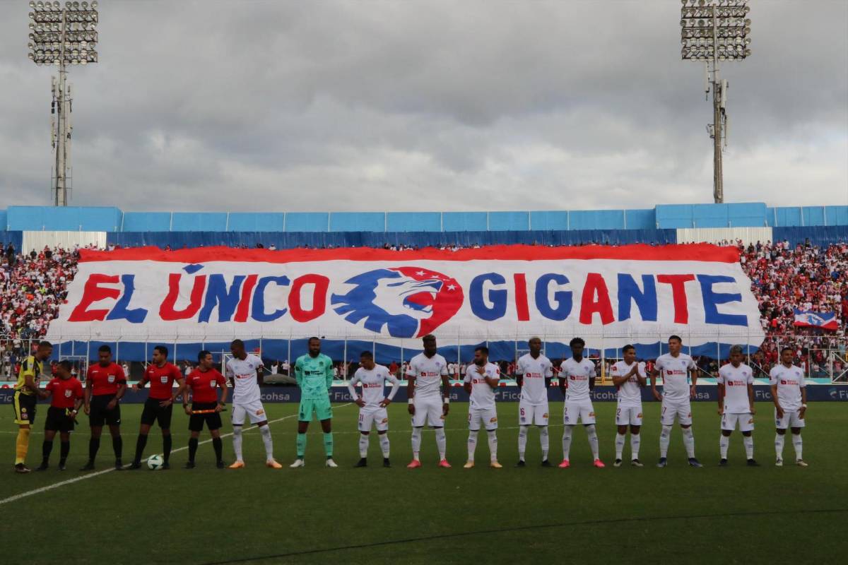 ¿Qué pasó con el niño y la policía?, la mujer que saludó Danny Turcios y la celebración del Olimpia en fotos