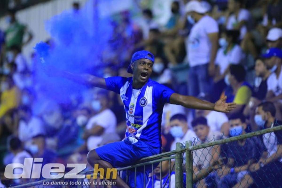 Invitado de lujo en La Ceiba, chica de mercadeo del Vida y la mujer de Jairo Martínez deslumbran