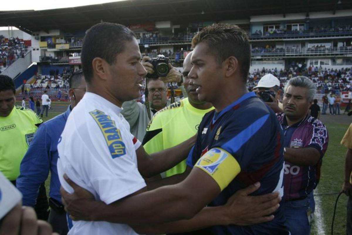 ¡Bronca y Emilio enojado! Las 15 fotos que seguramente no habías visto de los clásicos Motagua-Olimpia