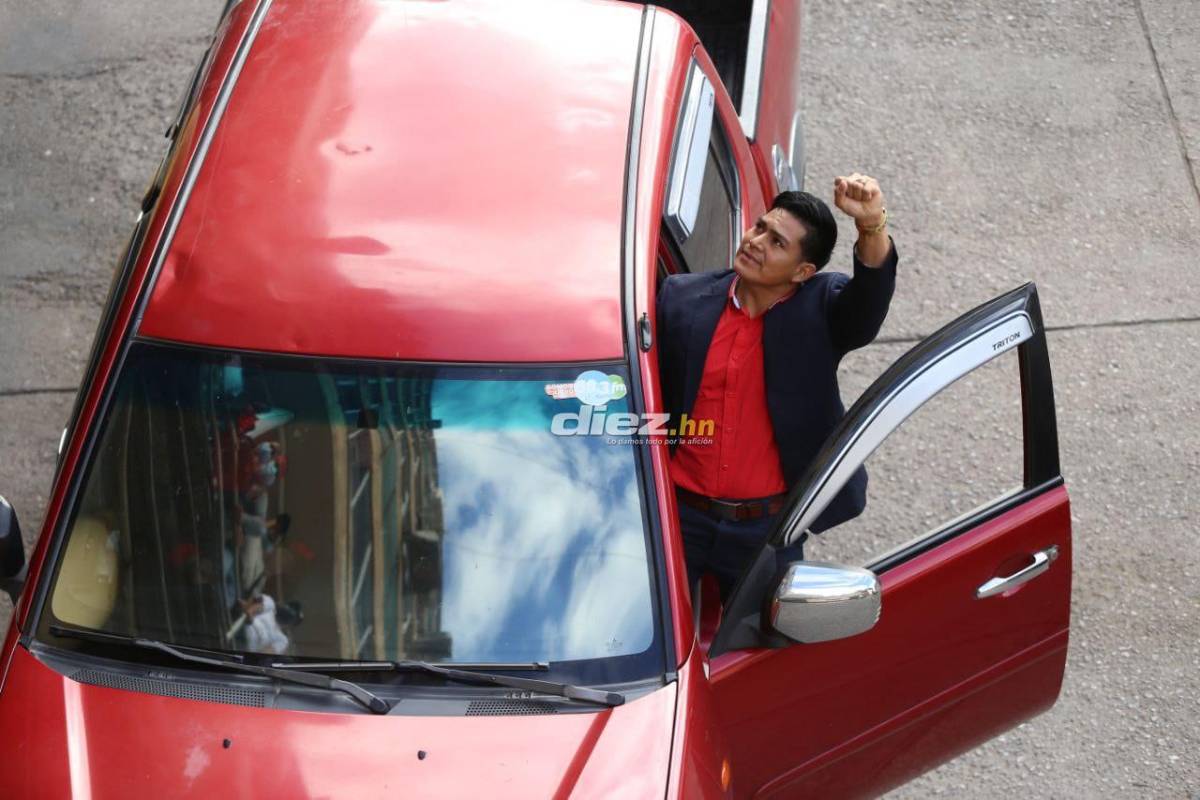 Las fotos del zafarrancho: Patadas y manotazos en el Congreso Nacional; exfutbolista Osman Chávez impuso respeto