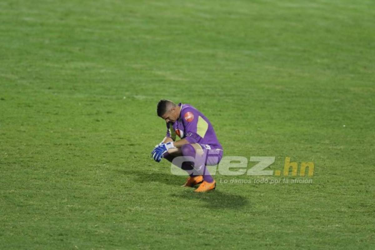 NO SE VIO EN TV: El drama de los jugadores de Motagua y la inolvidable pancarta en gradería