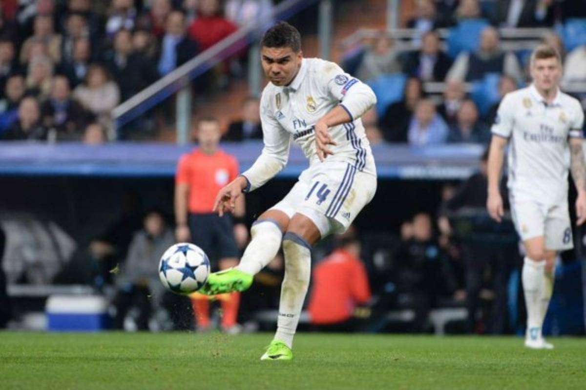 El 'inventado' 11 de Zidane para que Real Madrid levante en Anoeta