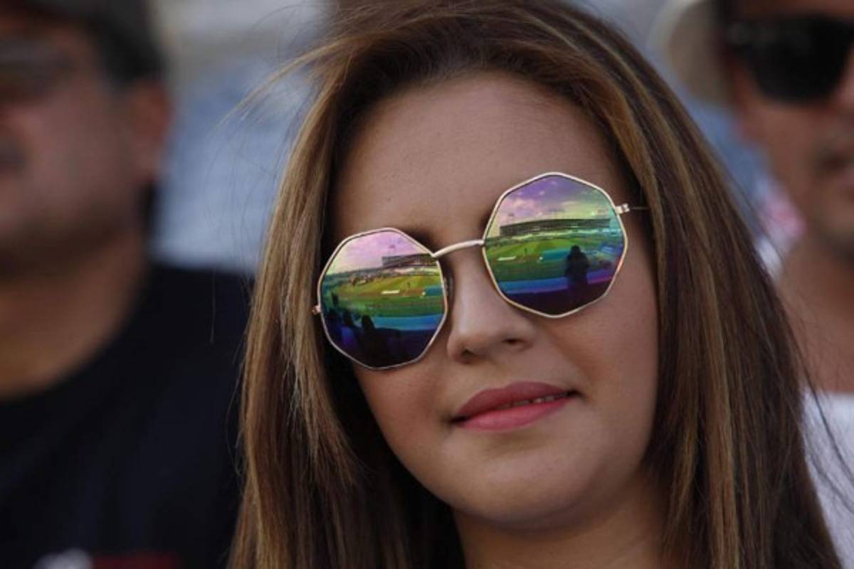 FOTOS: La belleza de Honduras no dejó sola a la Selección Nacional