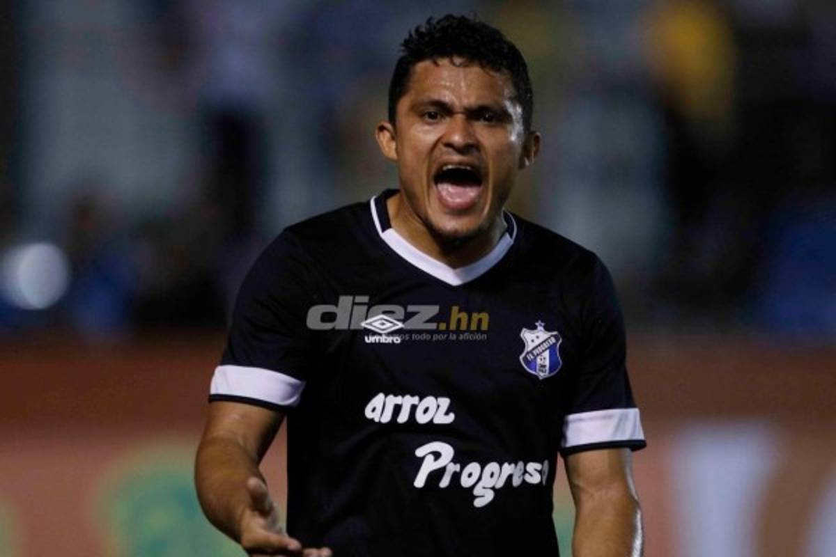 EN FOTOS: La primera vez de Coito en el Morazán; la celebración de Costly y las chicas bonitas