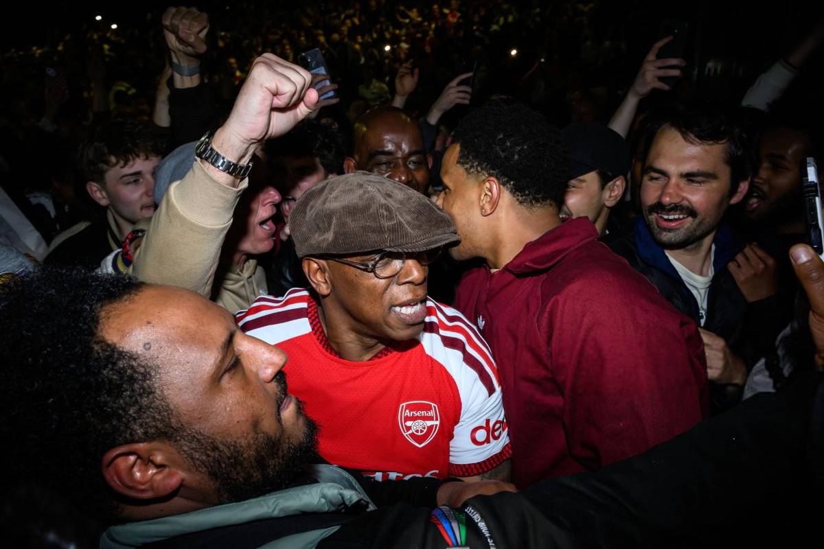 Thierry Henry se pronuncia: así festeja el Arsenal una Premier luego de 22 años