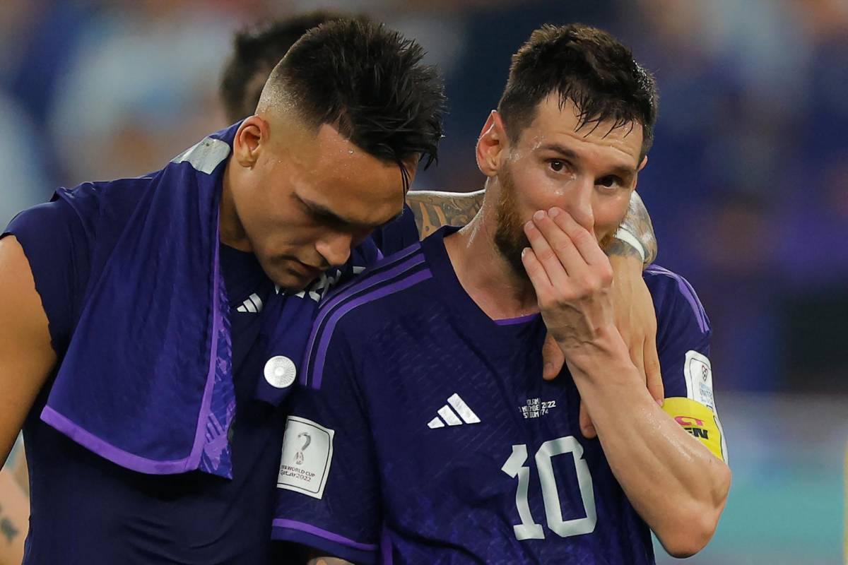 No se vio por TV: Hijos de Messi y sus relajos en el palco, el enojo de Antonela y el amigo de Maradona