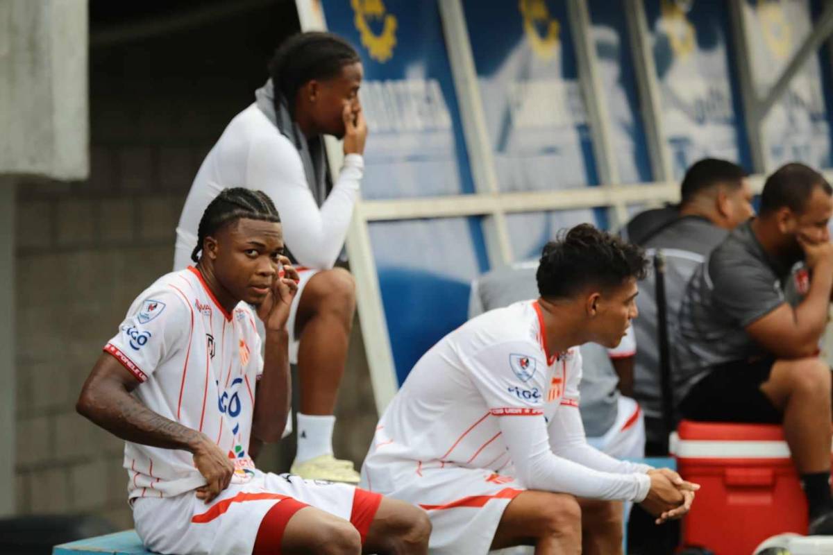 Vida desciende: ‘Chilo’ se derrumba, el llanto inquebrantable de Canales y el jugador que se escondió atrás de la meta para llorar