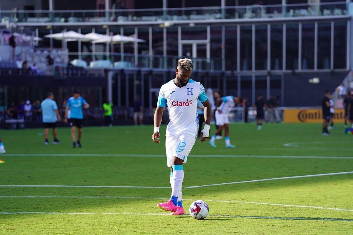 Con todo el arsenal: ¡El potente 11 que usaría la Selección de Honduras contra Jamaica en Nations League!