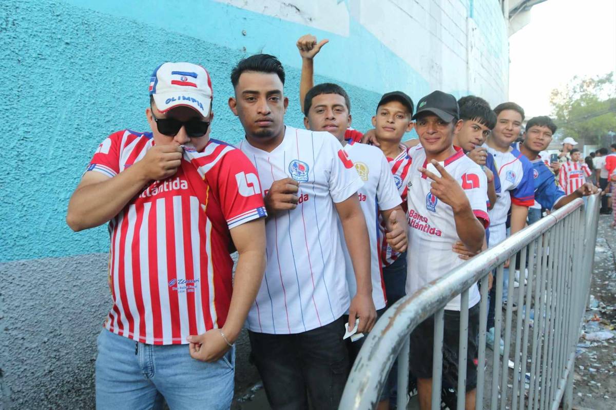 Olimpia vs Olancho FC: Los ‘gringos’ y venezolanos y lo que estos niños hicieron a los jugadores de potros en su llegada